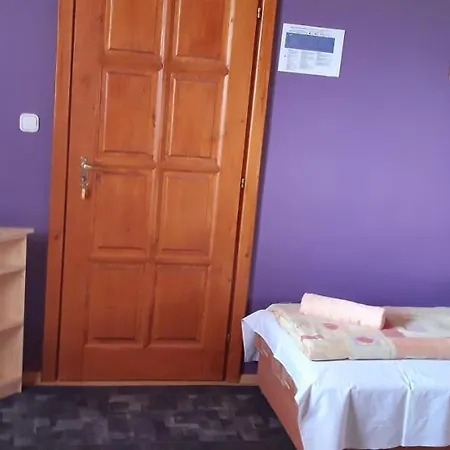 Apartment Istvan Apartman Sarvar
